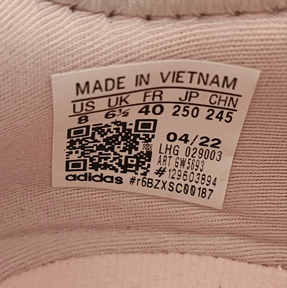 NEW Adidas Originals NMD R1 Women's Running Shoes Size 8 - Picture 8 of 8